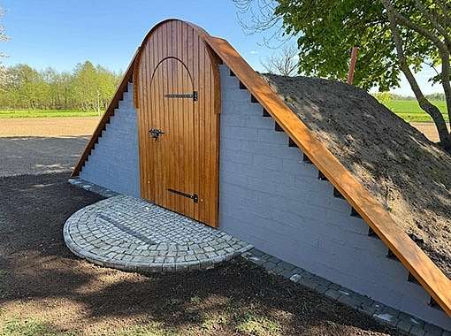 Betonový sklep s vrcholem